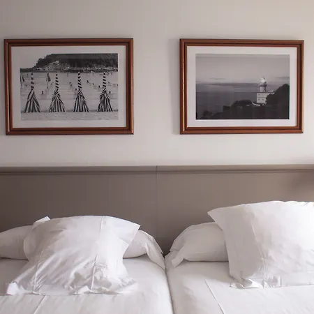 Ezeiza Ξενοδοχείο 2*