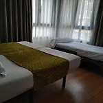 Ezeiza Отель 2*