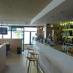 Ezeiza Отель Сан-Себастьян