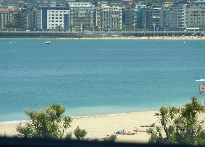 Ezeiza Hotel Saint-Sébastien