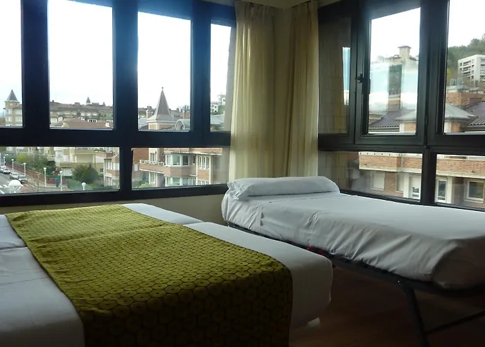 Ezeiza 2* 산세바스티안